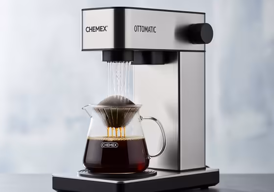 The Chemex Ottomatic automatic pour-over coffee brewer machine.