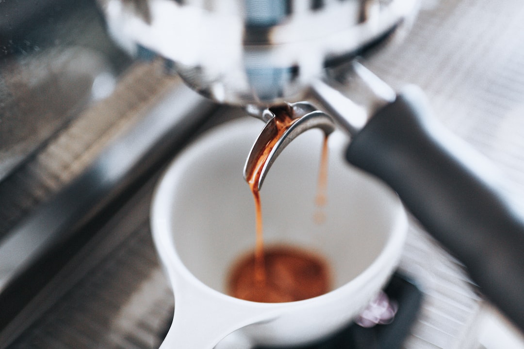 Comparing the Top Prosumer Espresso Machines: Which One is Right for You?